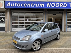 Ford Fiesta - 1.3-8V Futura INRUILKOOPJE MEENEEMPRIJS APK 09-12-2026 DEALERONDERHOUDEN