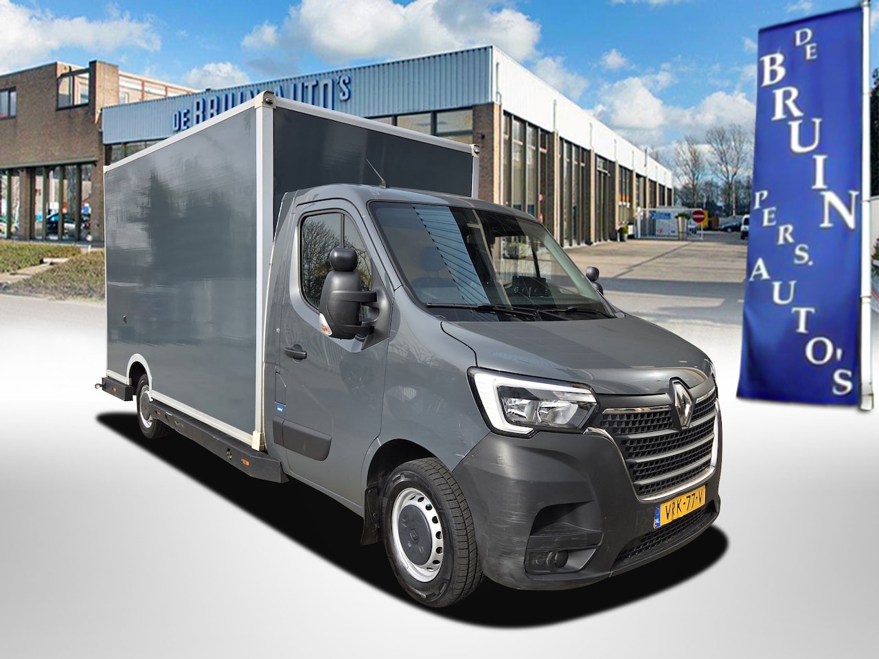 Renault Master - 2.3 dCi 150PK Lowliner Automaat Airco Cruisecontrol 1140Kg Laadvermogen - AutoWereld.nl