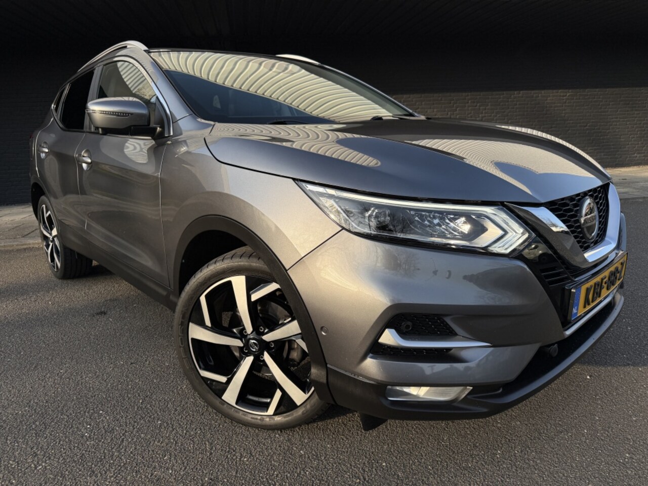 Nissan Qashqai - 1.3 DIG-T Tekna - Veel opties! - Trekhaak - Automaat - - AutoWereld.nl