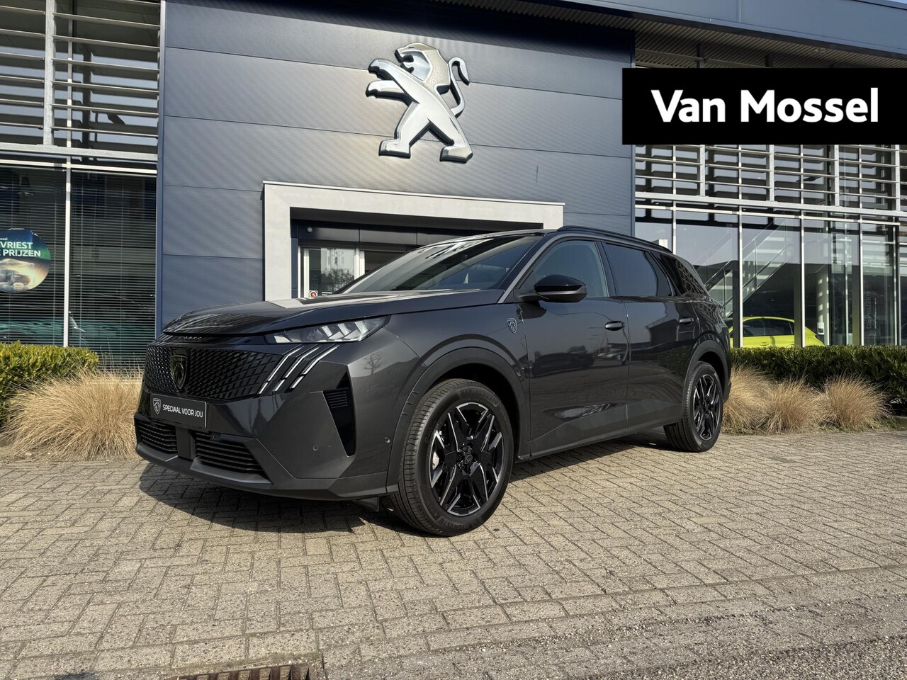 Peugeot 5008 - Hybrid 145 GT l 360 Vision & Drive Assist Plus Pack (GT) - AutoWereld.nl