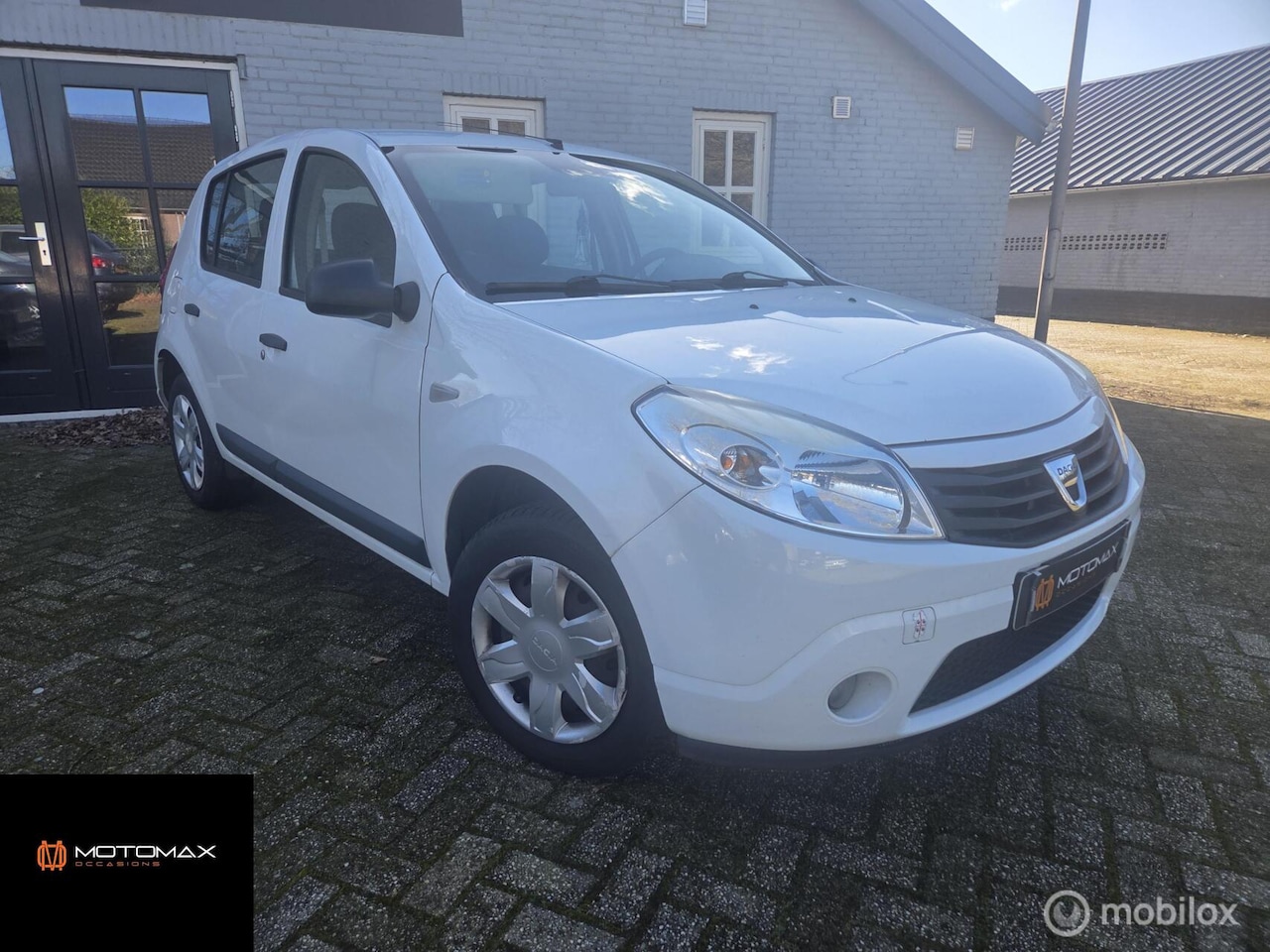 Dacia Sandero - 1.2 Aniversare 1.2 Aniversare - AutoWereld.nl