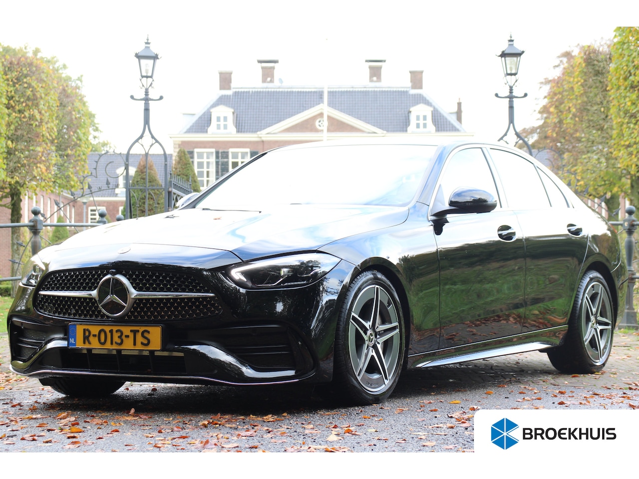 Mercedes-Benz C-klasse - 180 AMG | LEDER / ALCANTARA | BURMESER | ADAPTIVE CRUISE | 360 CAMERA | STOELVERWARMING | - AutoWereld.nl
