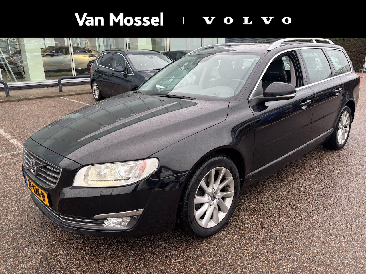 Volvo V70 - 2.0 T4 Aut. Inscription Edition - AutoWereld.nl