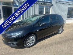 Opel Astra Sports Tourer - 1.2 Business Edition
