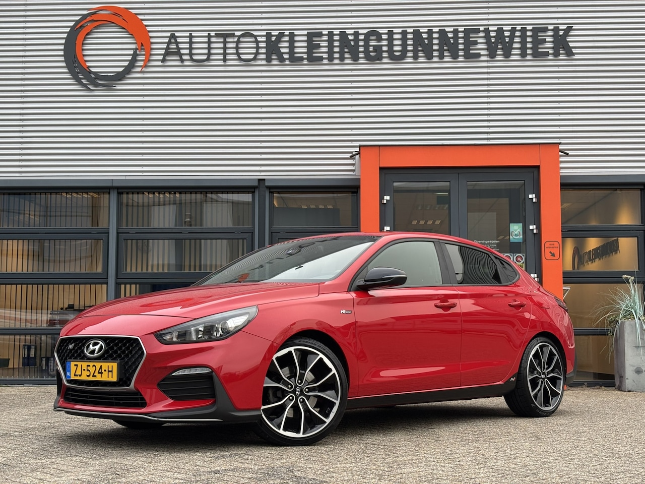 Hyundai i30 Fastback - 1.4 T-GDI N Line / Afneembare Trekhaak / Navi / Camera / Carplay & Android Auto / - AutoWereld.nl