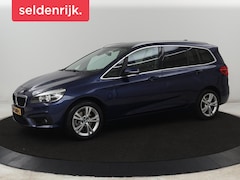 BMW 2-serie Gran Tourer - 218i 7-Persoons | Trekhaak | Camera | Navigatie | Climate control | Bluetooth | Cruise con