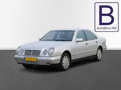 Mercedes-Benz E-klasse - 280 Elegance Youngtimer in perfecte staat