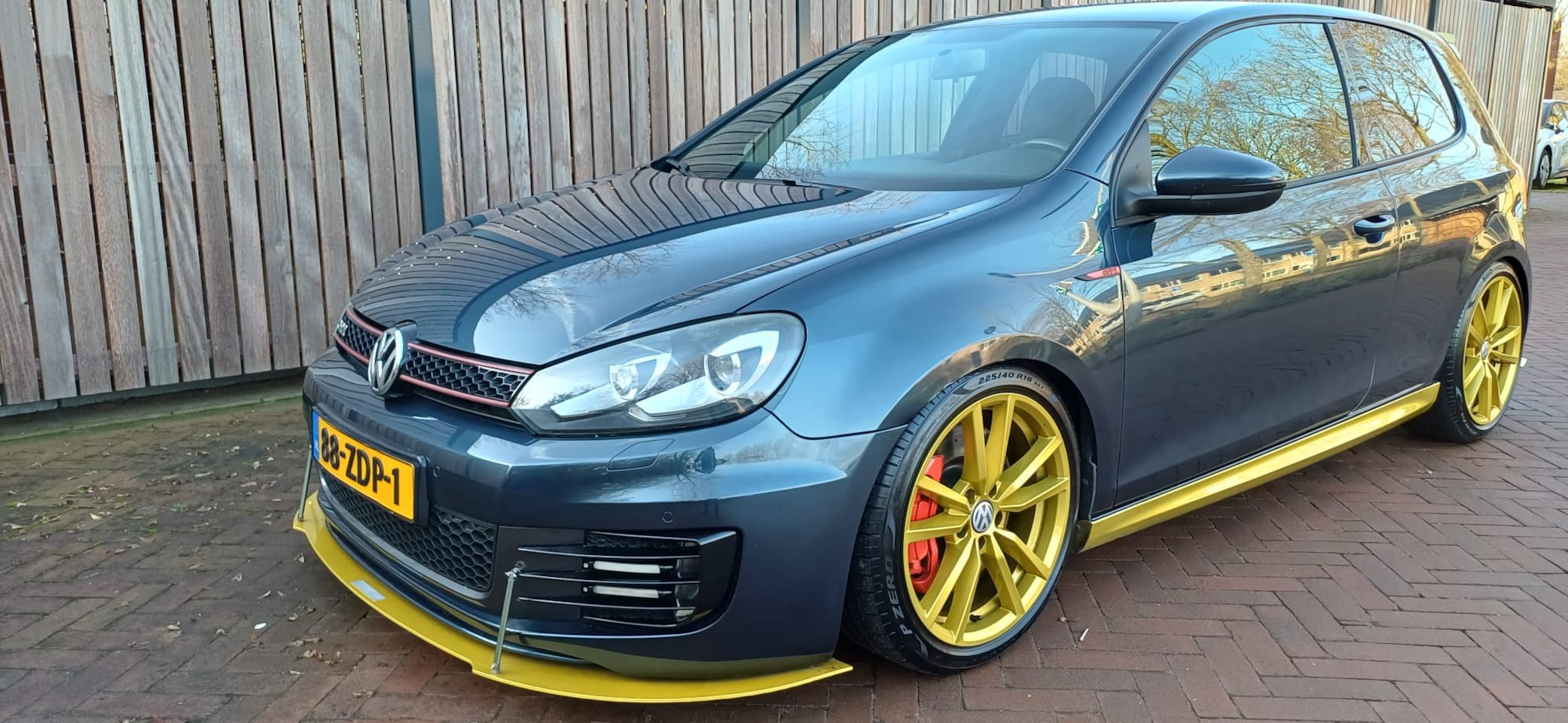 Volkswagen Golf - 2.0 GTI 405PK - Uniek - Maxton - Bearlock - AutoWereld.nl