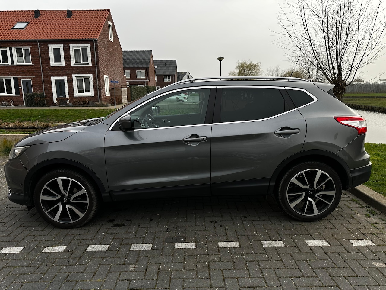 Nissan Qashqai - 1.2 Tekna - AutoWereld.nl