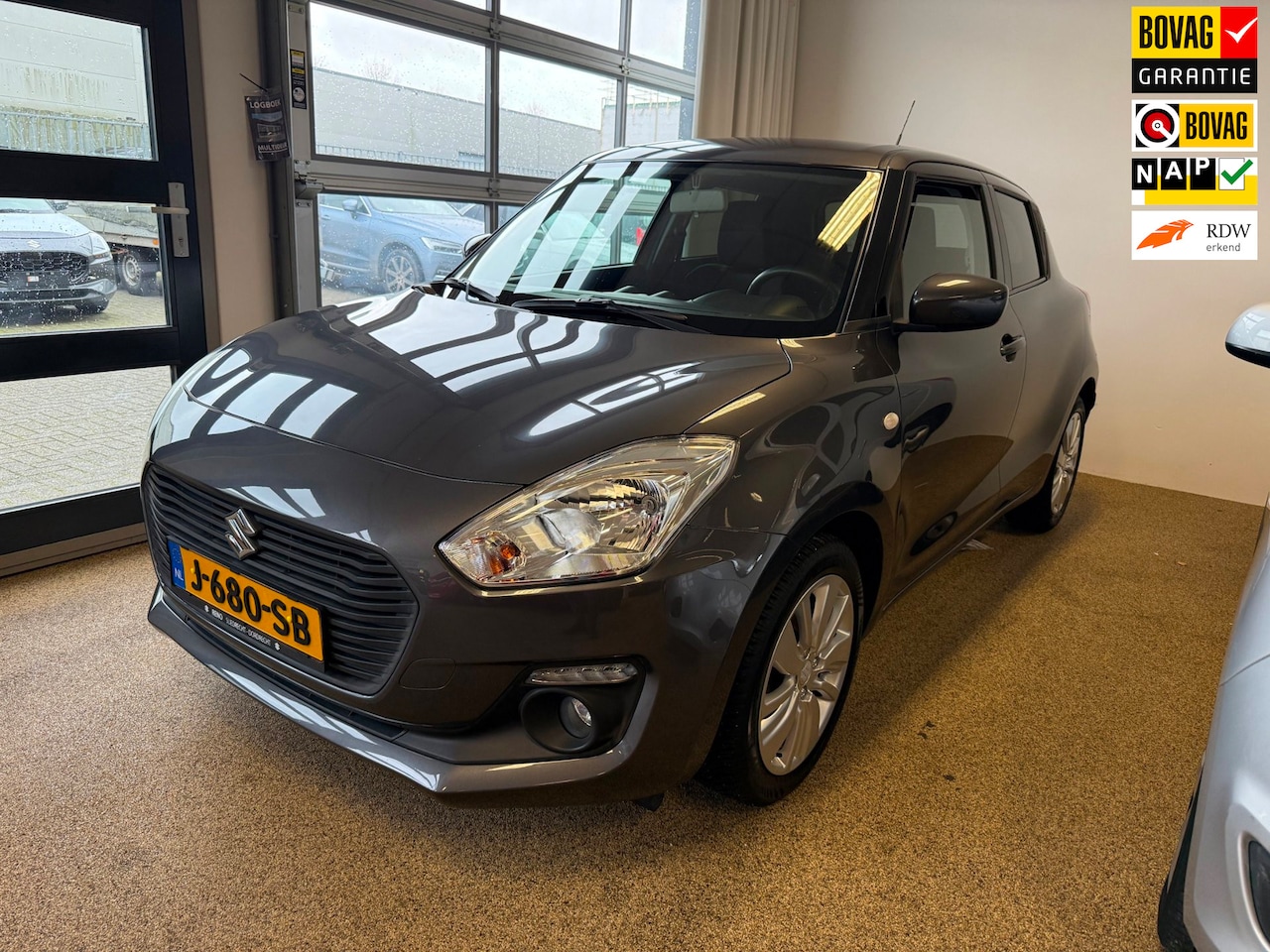 Suzuki Swift - 1.2 Select Smart Hybrid | Navi | Carplay | All Season | 10 jaar garantie! - AutoWereld.nl