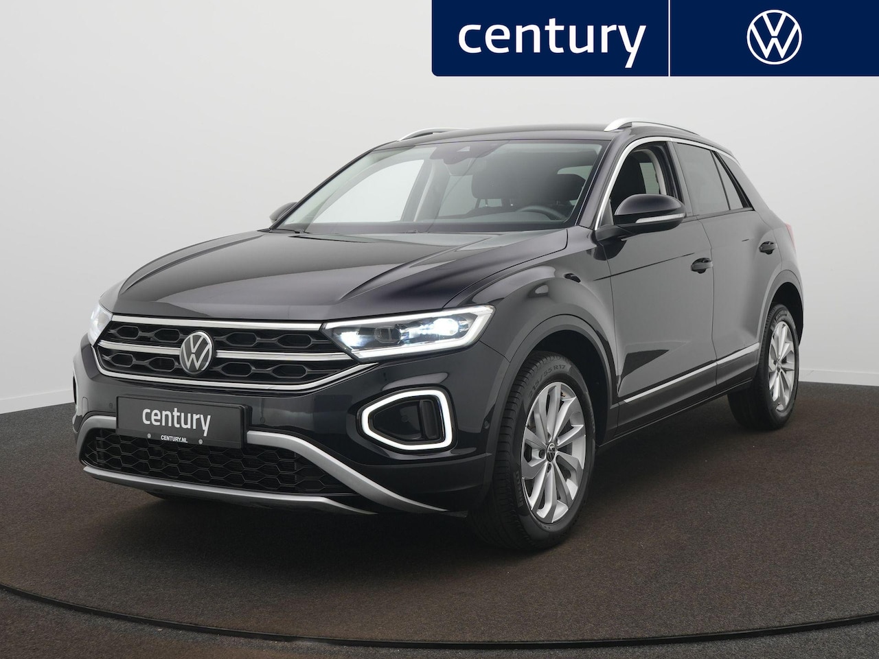 Volkswagen T-Roc - 1.5 TSI Style Automaat - Camera - Acc - Navigatie - Led - Climatronic - AutoWereld.nl