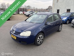 Volkswagen Golf - 1.6 FSI Comfortline