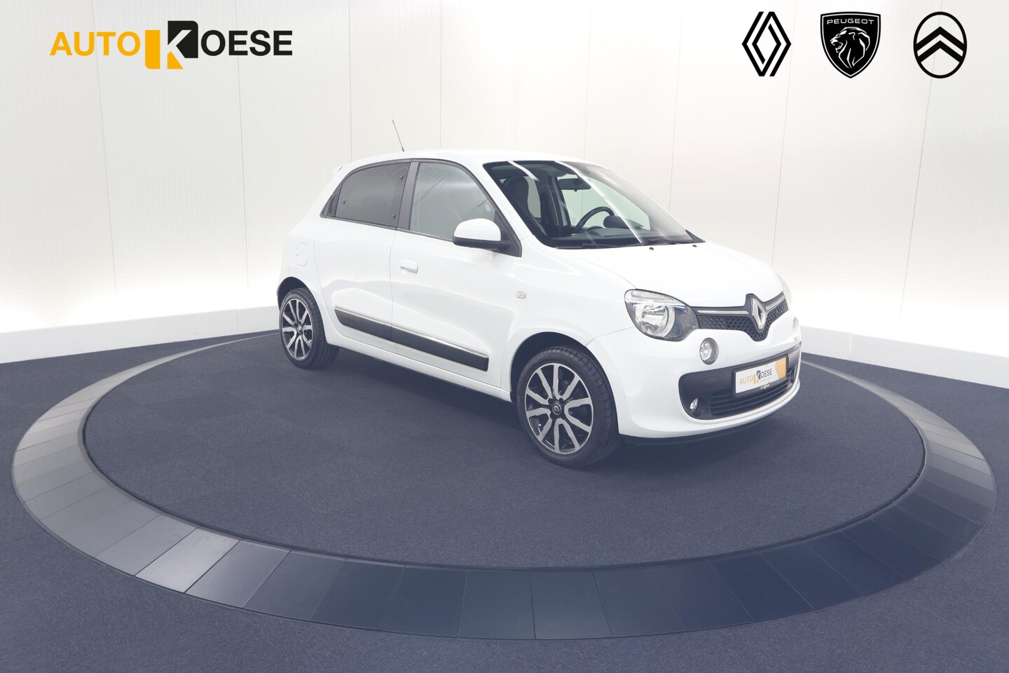 Renault Twingo - 1.0 SCe Dynamique | Camera | Navigatie | Cruise Control | Parkeersensoren - AutoWereld.nl