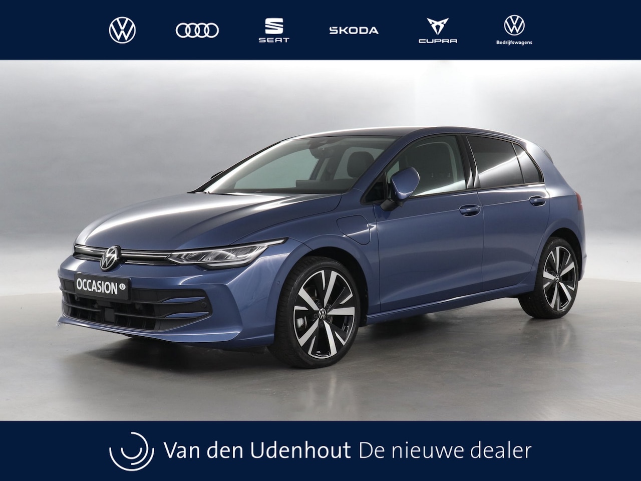 Volkswagen Golf - 1.5 eHybrid 204pk Life Edition DSG / Navigatie via App Connect / Stoel+Stuurverwarming / C - AutoWereld.nl
