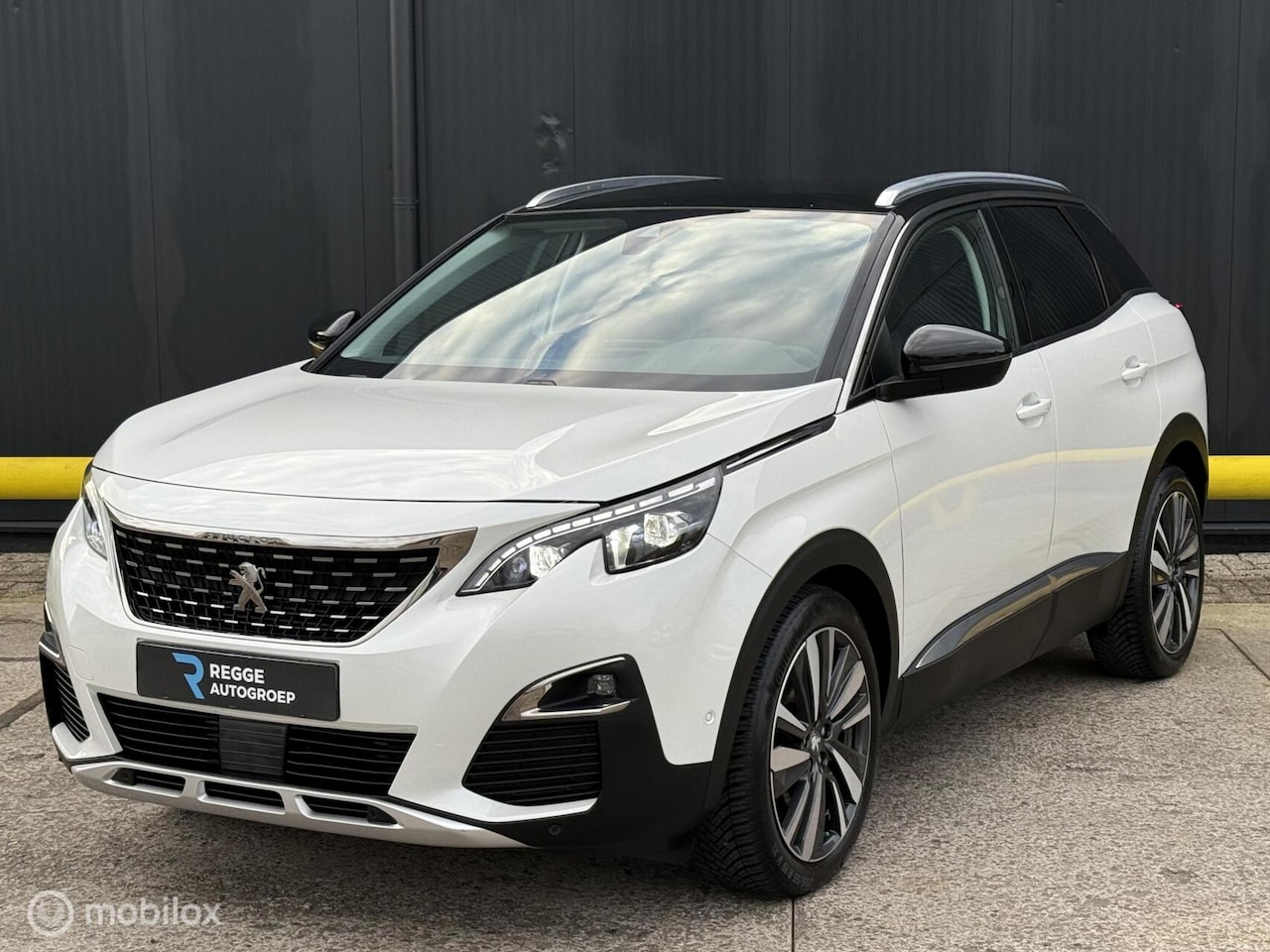 Peugeot 3008 - 1.2 PureTech Allure DISTRIBUTIERIEM NIEUW! - AutoWereld.nl