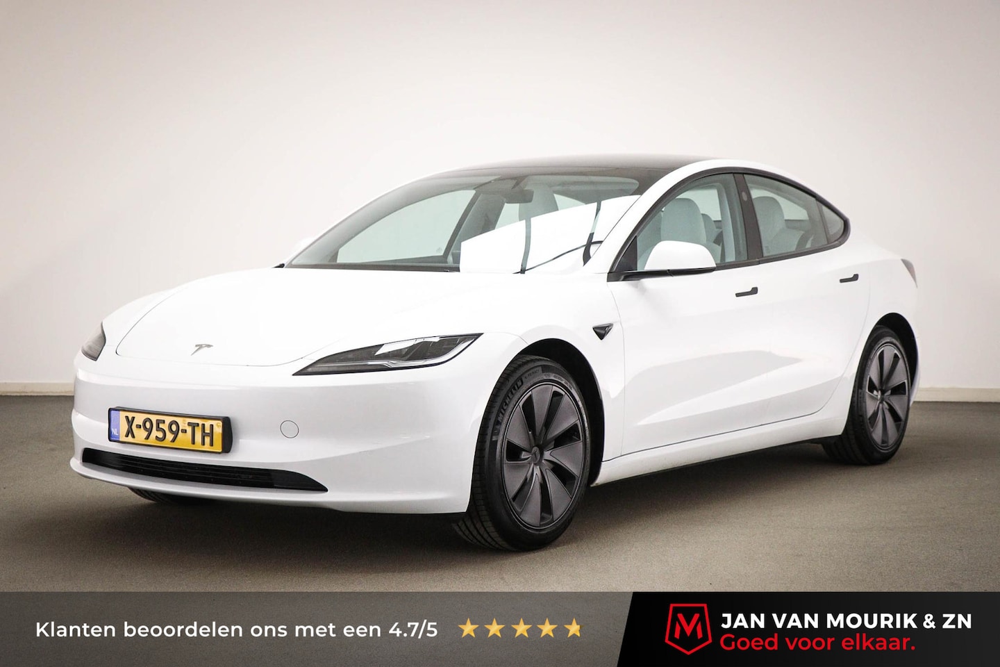Tesla Model 3 - RWD 60 kWh | STUURVERWARMING | STOELVENTILATIE | PANORAMADAK - AutoWereld.nl