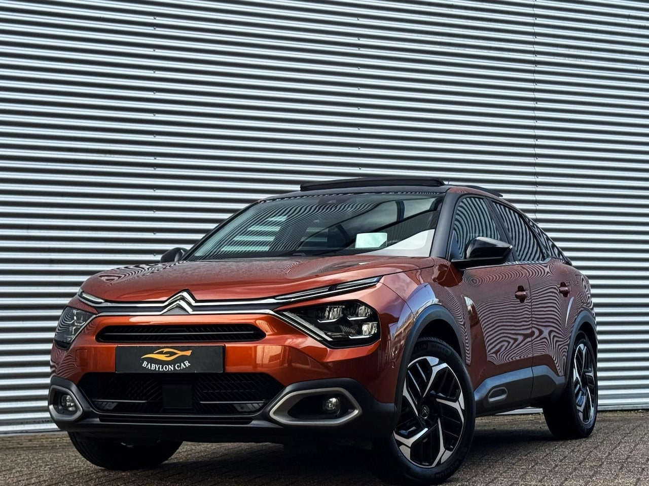 Citroën C4 - 1.2 /Hud/Keyles/Leder/Led/Carplay/Camera/Panodak/treekhaak/stoelverwarming - AutoWereld.nl