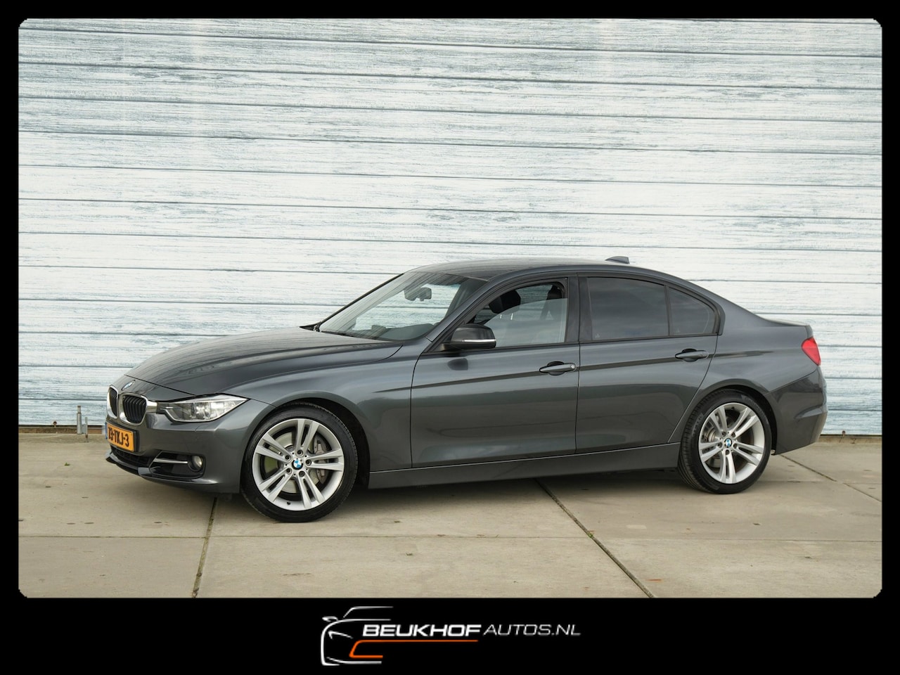 BMW 3-serie - 335i High Executive 387Pk Akrapovic Leer Xenon - AutoWereld.nl