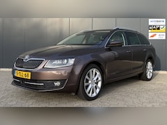 Skoda Octavia Combi - 1.4 TSI Greentech Full Options