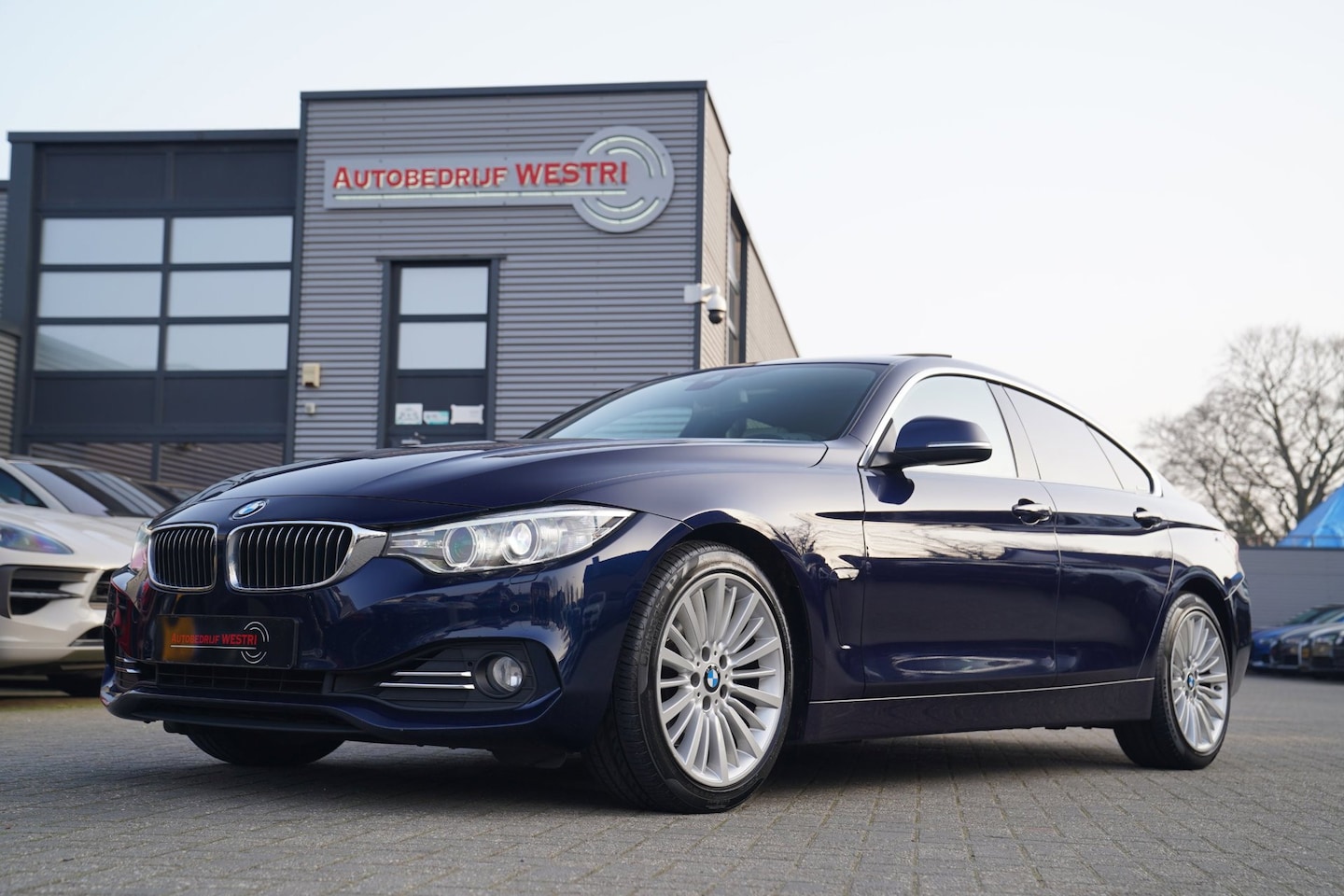BMW 4-serie Gran Coupé - 430i Centennial High Executive | Schuif/kanteldak | Individual Leder | Stuurwiel verwarmd - AutoWereld.nl