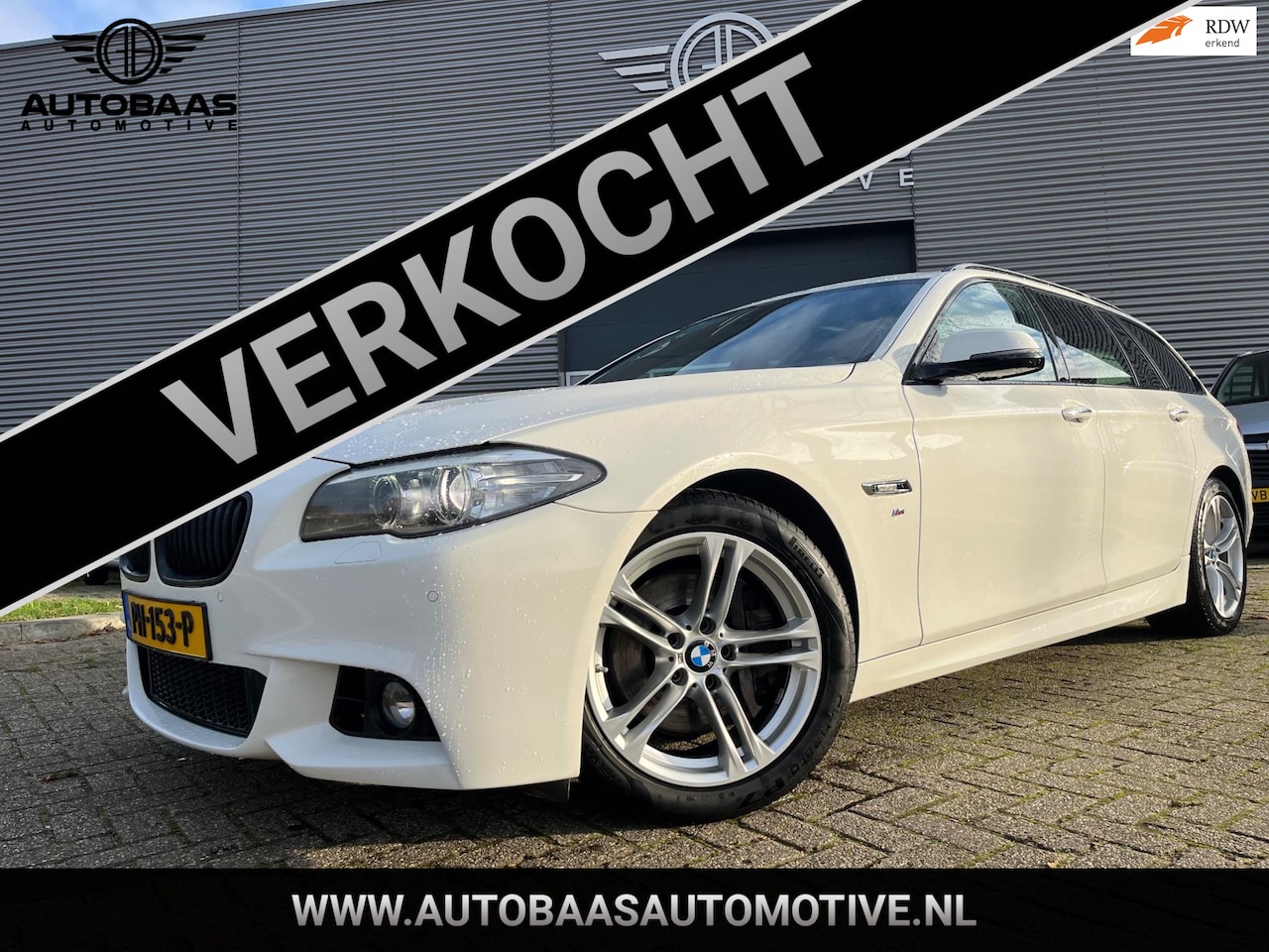 BMW 5-serie Touring - 530d M Sport Edition Automaat *NW APK 02-2027*BOMVOL* PANORAMADAK+MEMORYSEATS+NAVI+XENON+L - AutoWereld.nl