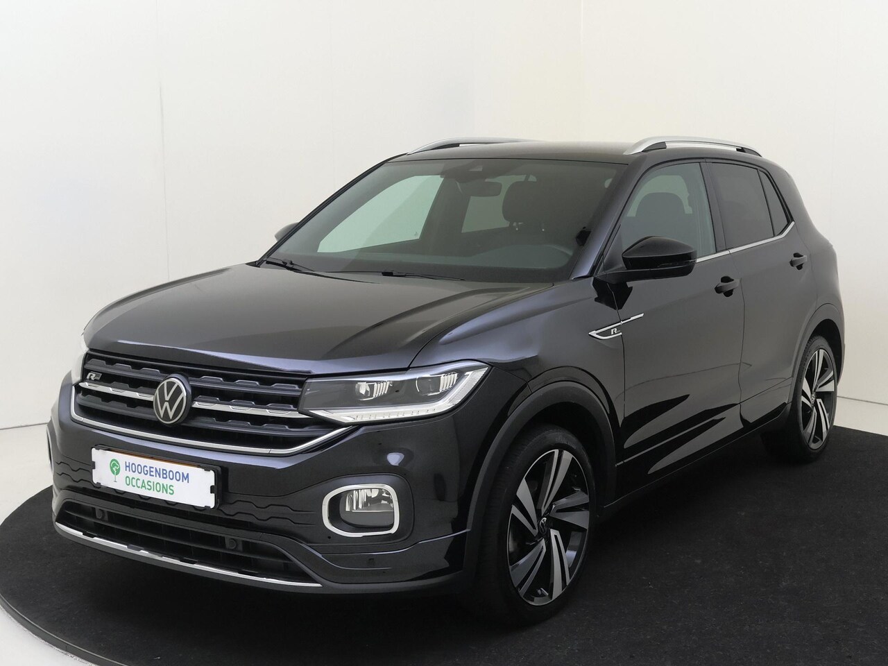 Volkswagen T-Cross - 1.0 TSI R-Line | Achteruitrijcamera | Adaptieve cruise control | Keyless | CarPlay | Navig - AutoWereld.nl