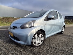 Toyota Aygo - 1.0-12V + Nieuwe APK