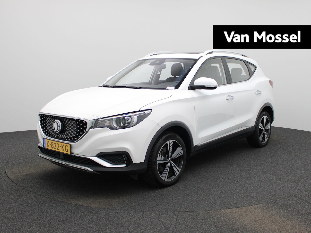 MG ZS - Luxury 45 kWh - AutoWereld.nl