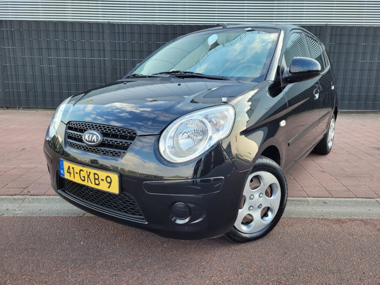 Kia Picanto - 1.0 X-tra Airco - AutoWereld.nl