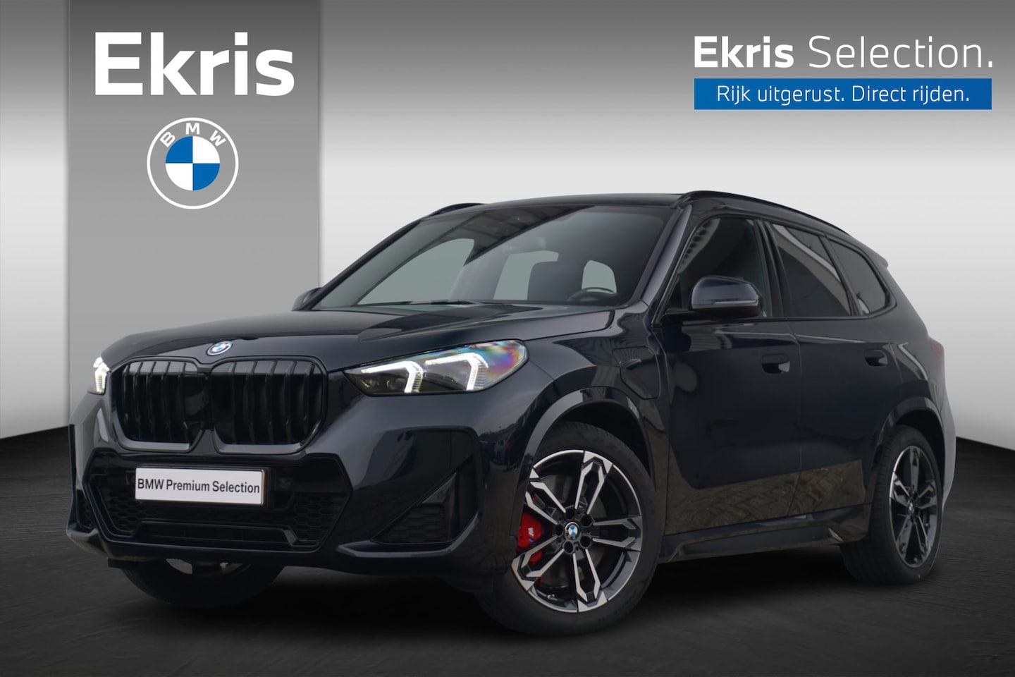 BMW X1 - xDrive25e M Sportpakket Pro 19'' | Panoramadak | Trekhaak | Harman Kardon | Elektrisch ver - AutoWereld.nl