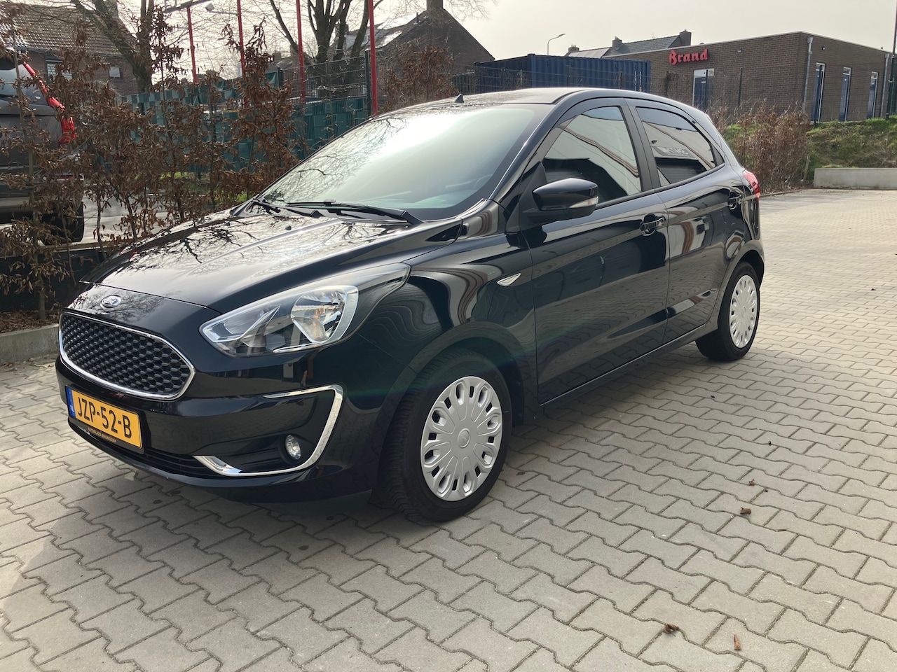 Ford Ka + - 1.2 Trend Ultimate Black - AutoWereld.nl