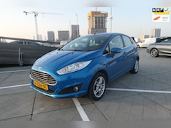 Ford Fiesta - 1.0 Titanium Apk/Airco/NAvi/Boekjes/Nap/Cd/Velgen