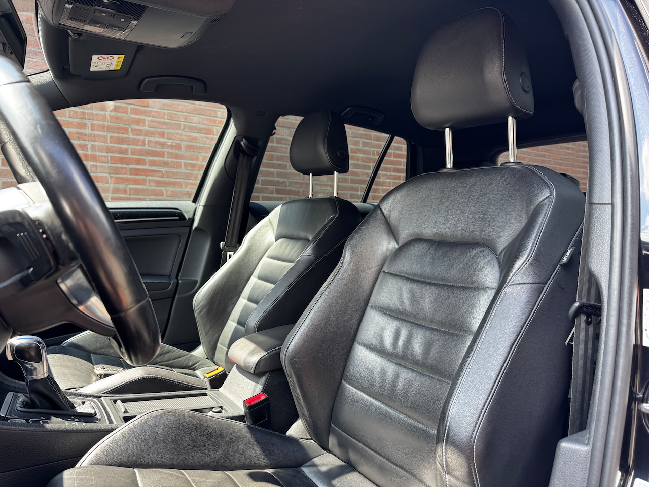 Volkswagen Golf - 1.4 TSI GTE LEER/TREKHAAK/KEY-LESS/DAB/CARPLAY/