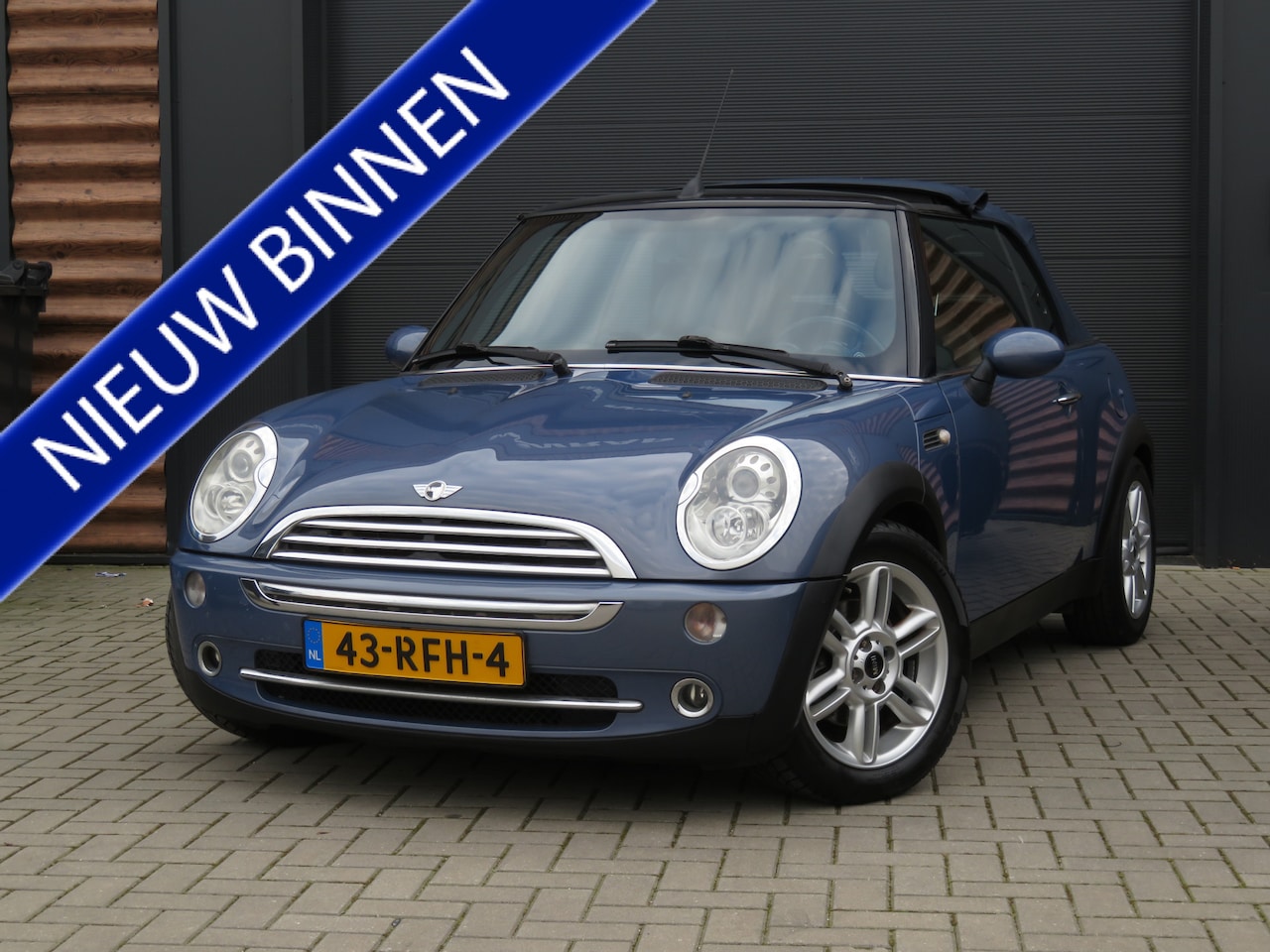 MINI Cabrio - Mini 1.6 Cooper Automaat Chili Airco Cr-Control Xenon Youngtimer - AutoWereld.nl