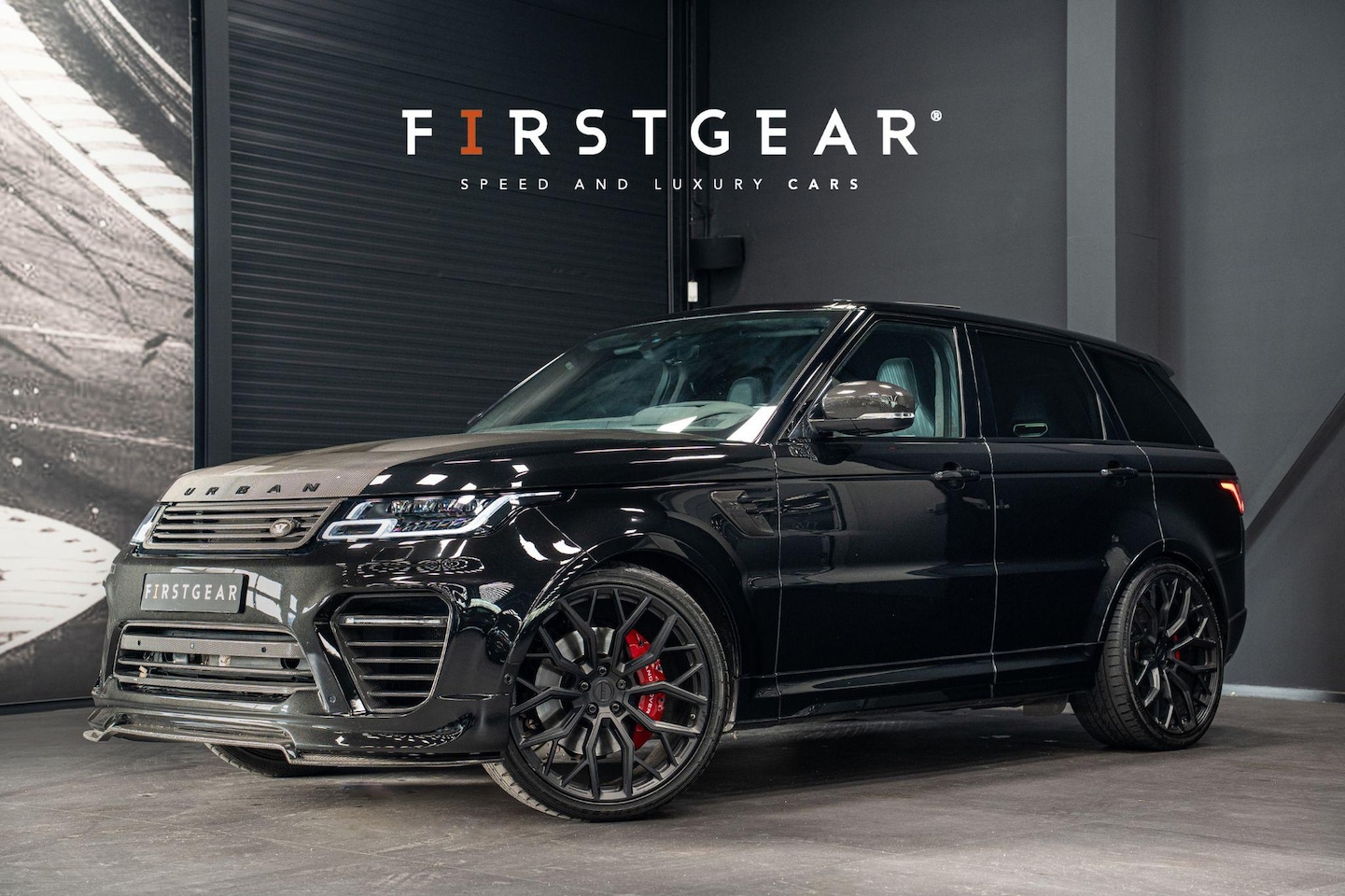 Land Rover Range Rover Sport - 5.0 V8 SC SVR *URBAN / Meridian / Sport-uitlaat / Panorama / Carbon / Keyless* - AutoWereld.nl