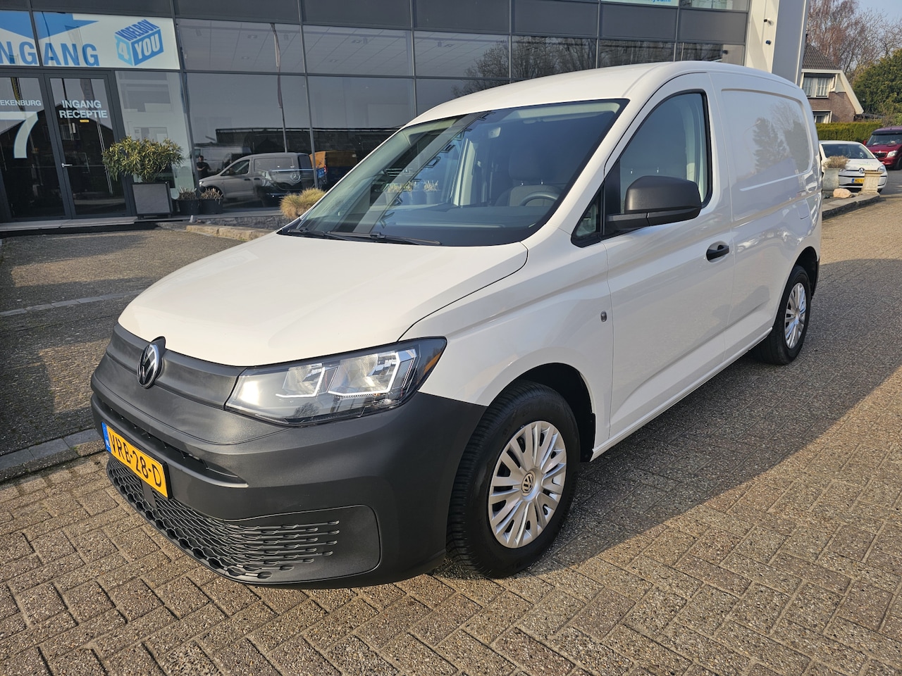 Volkswagen Caddy Cargo - 2.0 TDI Comfort * NAP * Cruise * PDC * - AutoWereld.nl