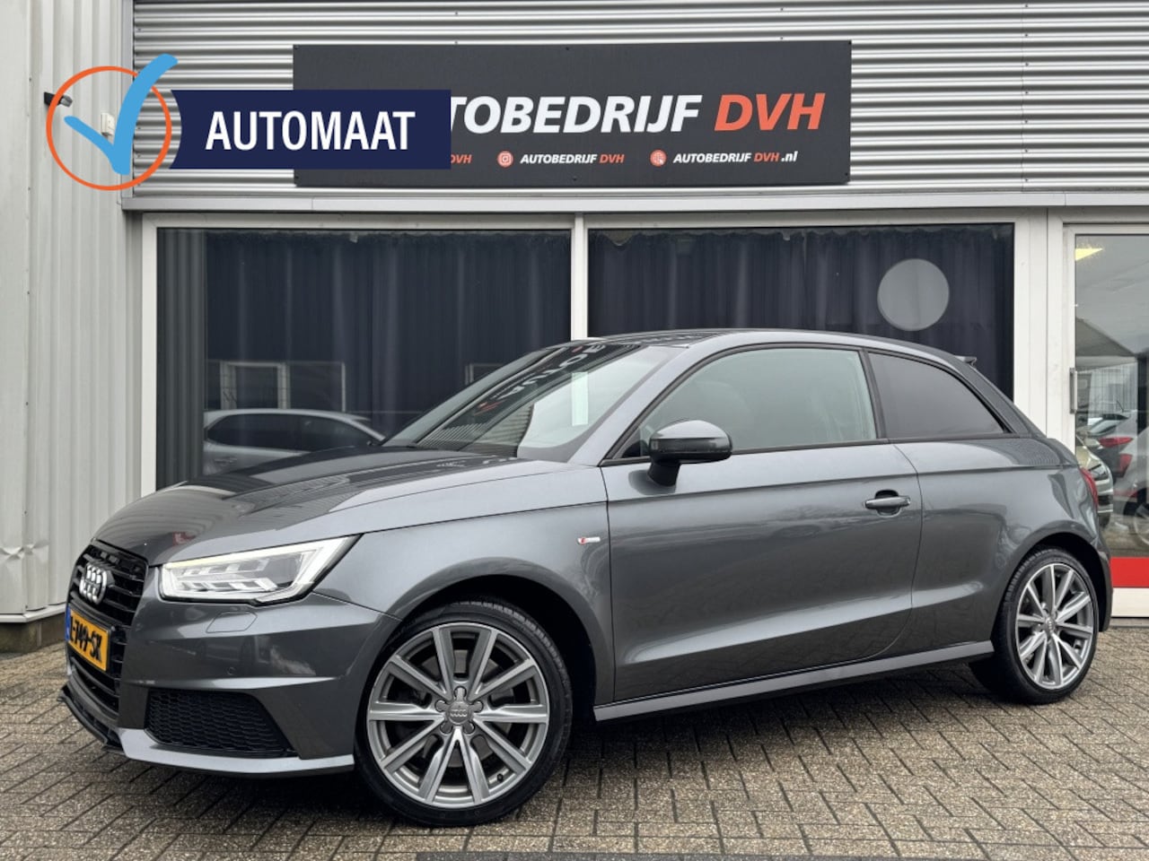 Audi A1 - 1.8 TFSI 192PK! S-LINE | SCHAALSTOELEN! | STOELVERW. | UNIEK! | - AutoWereld.nl