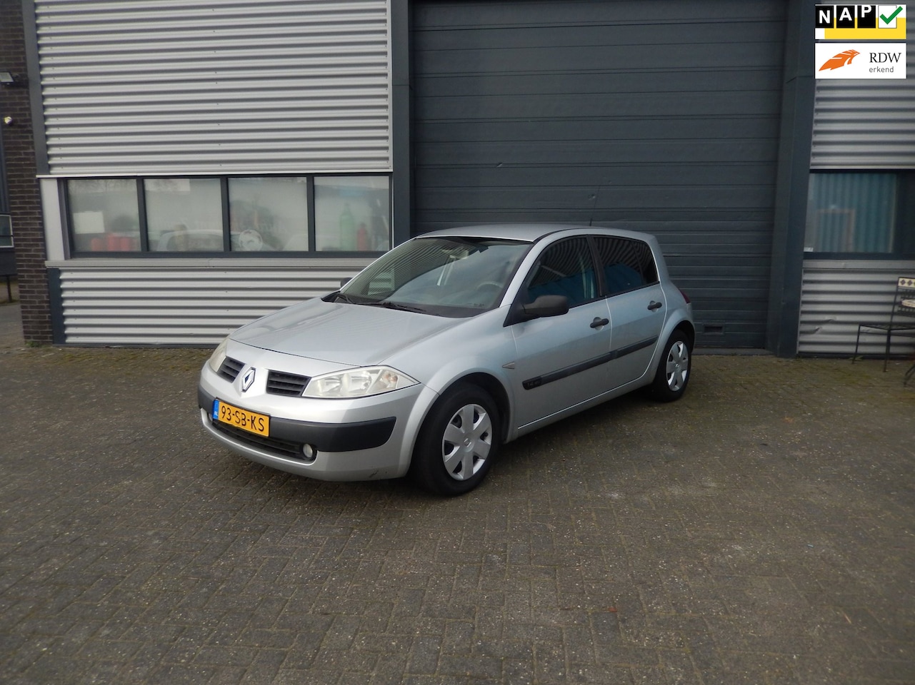 Renault Mégane - 1.4-16V Tech Road 1.4-16V Tech Road - AutoWereld.nl