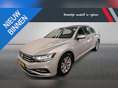 Volkswagen Passat - 1.5 TSI / Geen Import / 100 % Onderhoud / 1e Eig