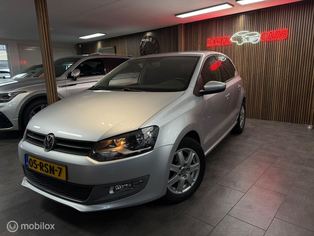 Volkswagen Polo - 1.4-16V Highline/ Dsg /Climate/ Cruise Contr - AutoWereld.nl