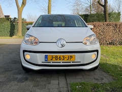 Volkswagen Up! - 1.0 high up! BlueMotion High Up Heel veel extra’s Lederen bekleding