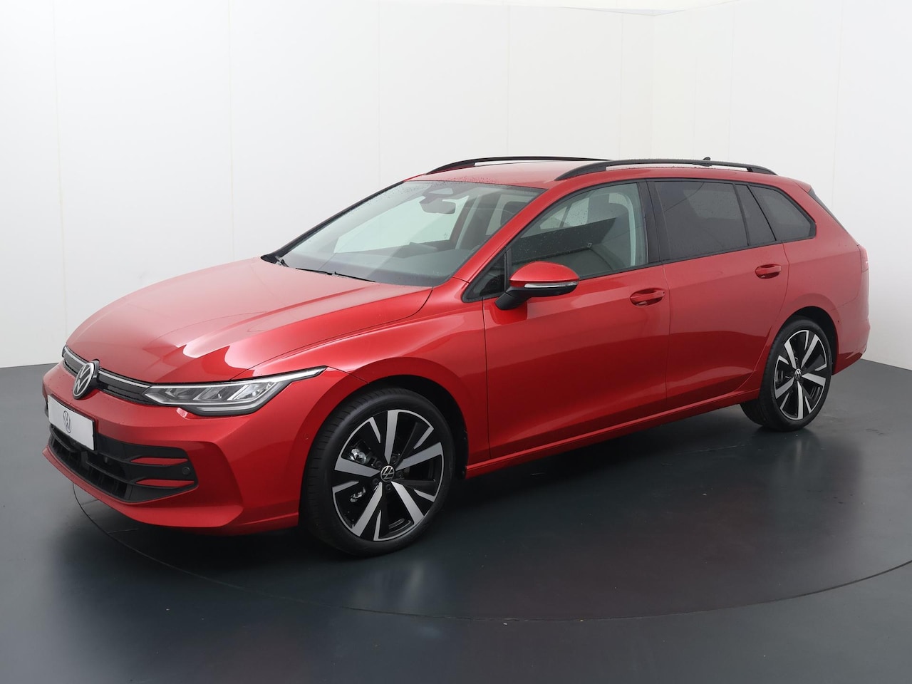 Volkswagen Golf Variant - 1.5 eTSI 150pk DSG Life Edition | Assistance pakket plus met o.a. 360 graden camera en fil - AutoWereld.nl