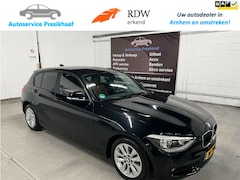 BMW 1-serie - 116i Upgrade Edition LEDER / NAVIGATIE / XENON