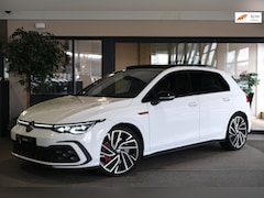 Volkswagen Golf - 8 2.0 TSI GTI 245PK Pano Camera ACC Mistlamp HuD
