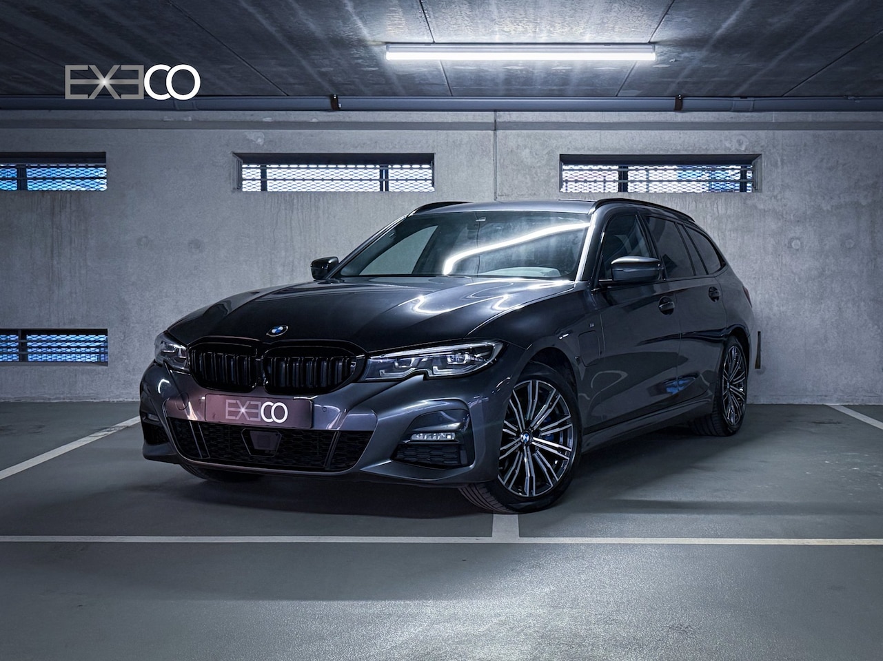 BMW 3-serie Touring - 330e High Executive M-Sport | ACC | LED | Trekhaak afneembaar - AutoWereld.nl