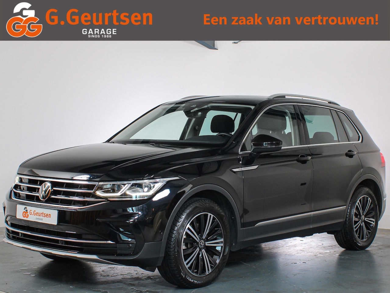 Volkswagen Tiguan - 1.5 TSI Elegance Trekhaak, IQ Light, Apple Carplay/Android Auto, Stoel/Stuur verwarming, - AutoWereld.nl