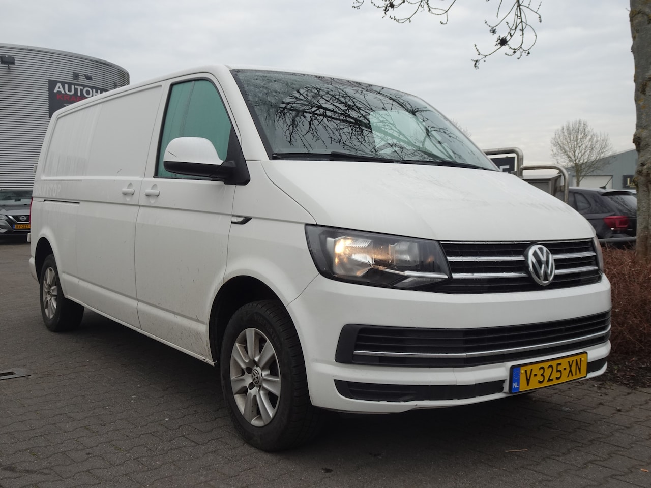 Volkswagen Transporter - 2.0 TDI L2H1 Trendline 2.0 TDI L2H1 Trendline - AutoWereld.nl
