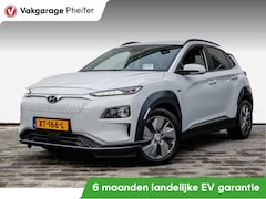 Hyundai Kona Electric - EV Premium 64 kWh SOH 93% Schuifdak/ Stoel-stuurverwarming/ Krell audio/ Camera/ Head up/