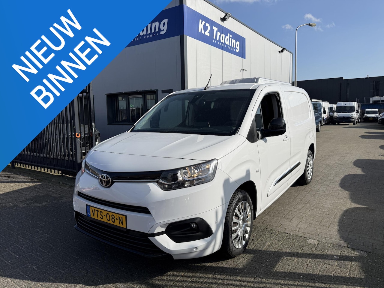 Toyota ProAce City - 1.5 D-4D Prof Long VEBA BOX KLIMAAT KAST MEDICATIE - AutoWereld.nl