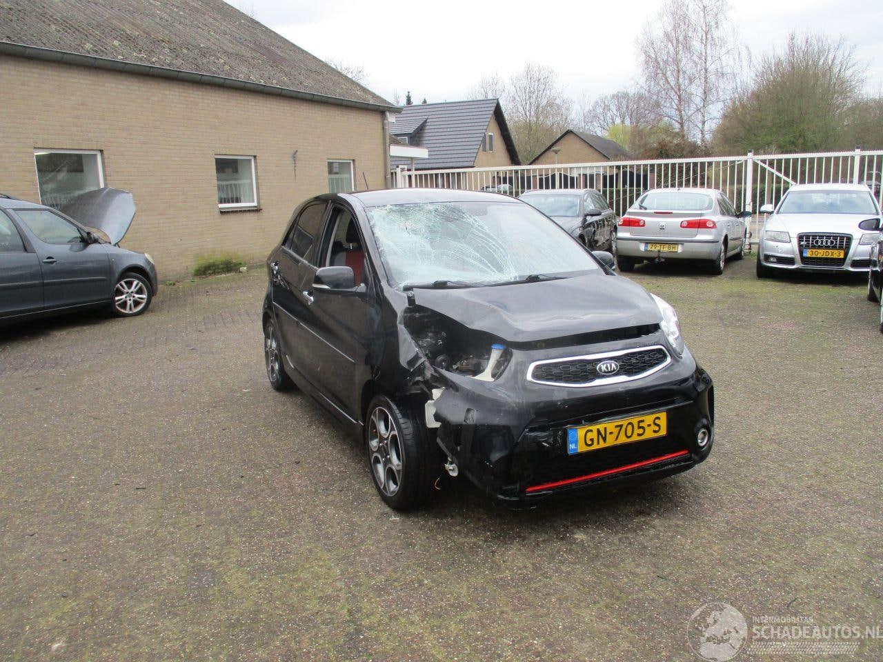 Kia Picanto - 1.2 CVVT SportsLine GT-Line - AutoWereld.nl
